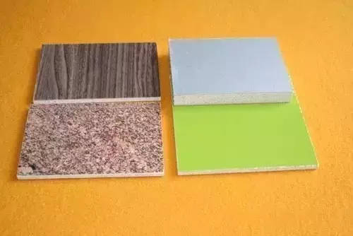 揭秘室內甲醛污染 為何家裝材料成為“隱形健康殺手”？