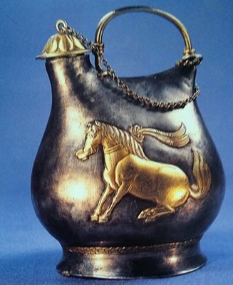 張整頓 古代藝術(shù)品與工藝美術(shù)品收藏鑒賞淺談