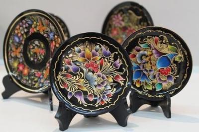 探秘中國(guó)民族工藝品 一堂別開(kāi)生面的文化通識(shí)課